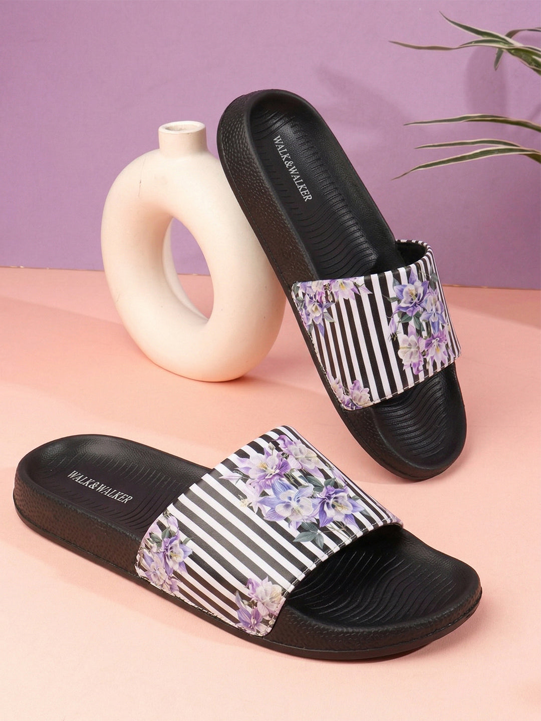 walk & walker Women Slides (Black, White , 8)